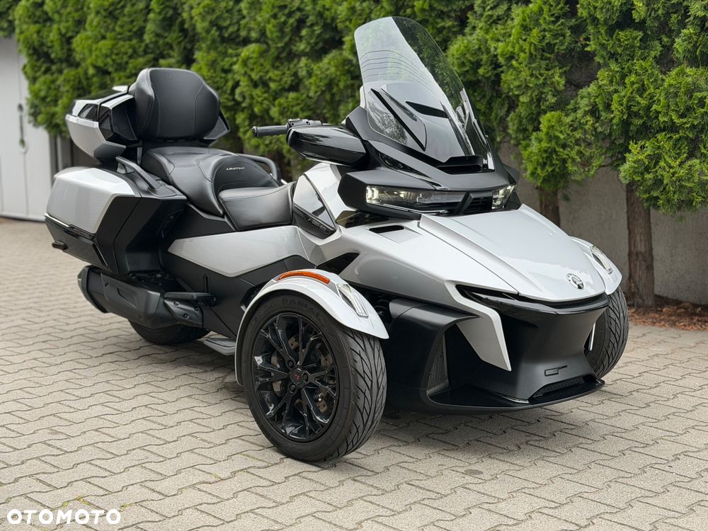 Can-Am Spyder - 26