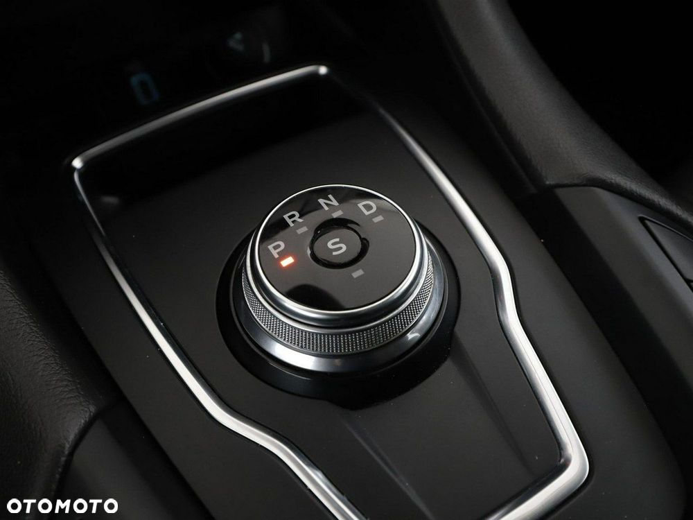 Ford Mondeo 2.0 EcoBlue Titanium - 31