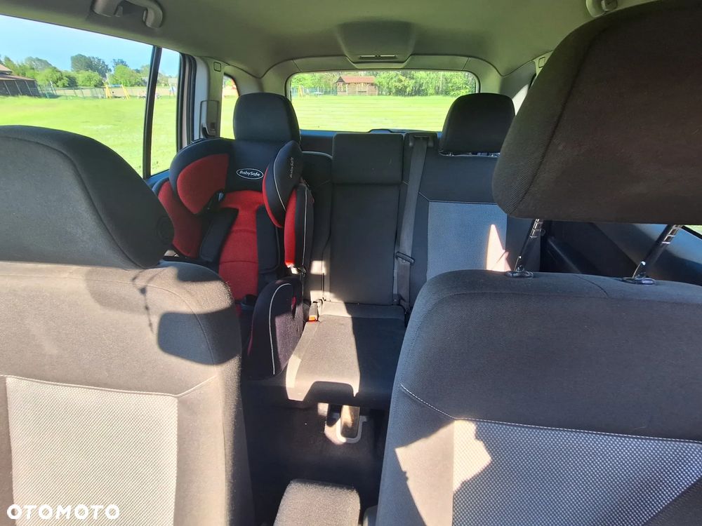 Opel Zafira 1.8 Enjoy - 11