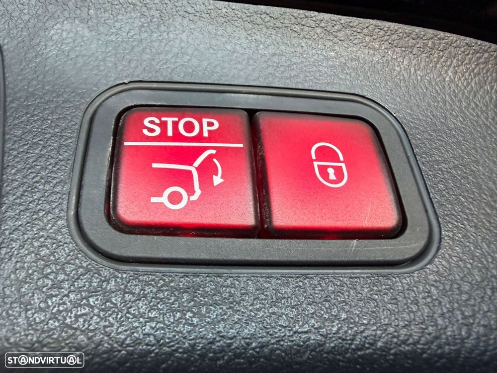 Mercedes-Benz EQA 250 AMG Line - 32