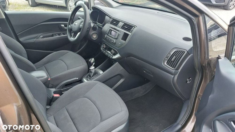 Kia Rio 1.4 CRDI Spirit - 16