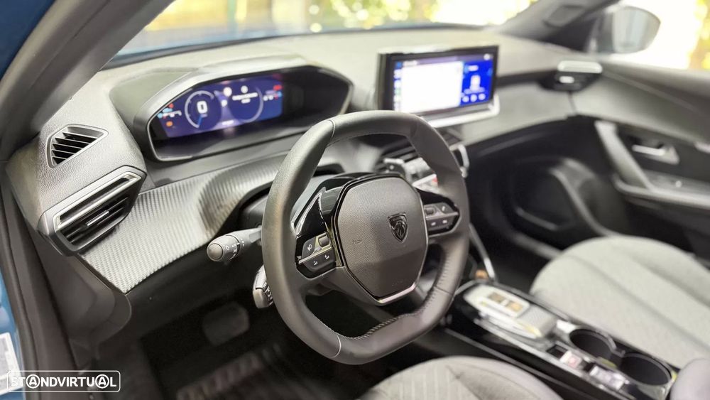 Peugeot 2008 1.2 Hybrid Allure e-DCS6 - 15