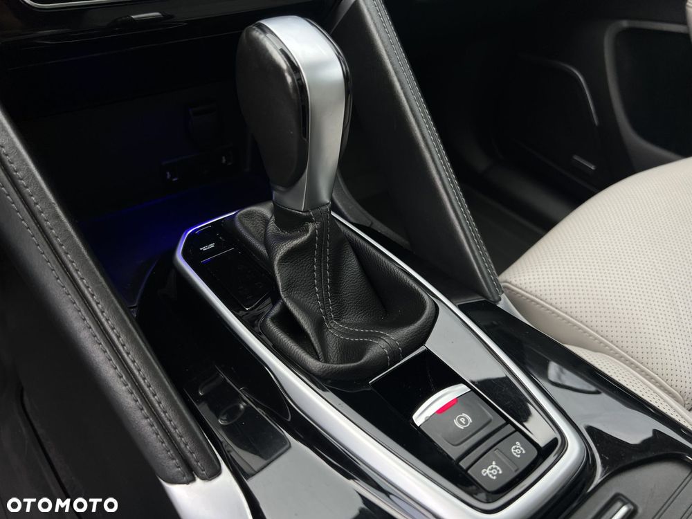 Renault Koleos 2.0 Blue dCi Initiale Paris 4x4 X-Tronic - 15