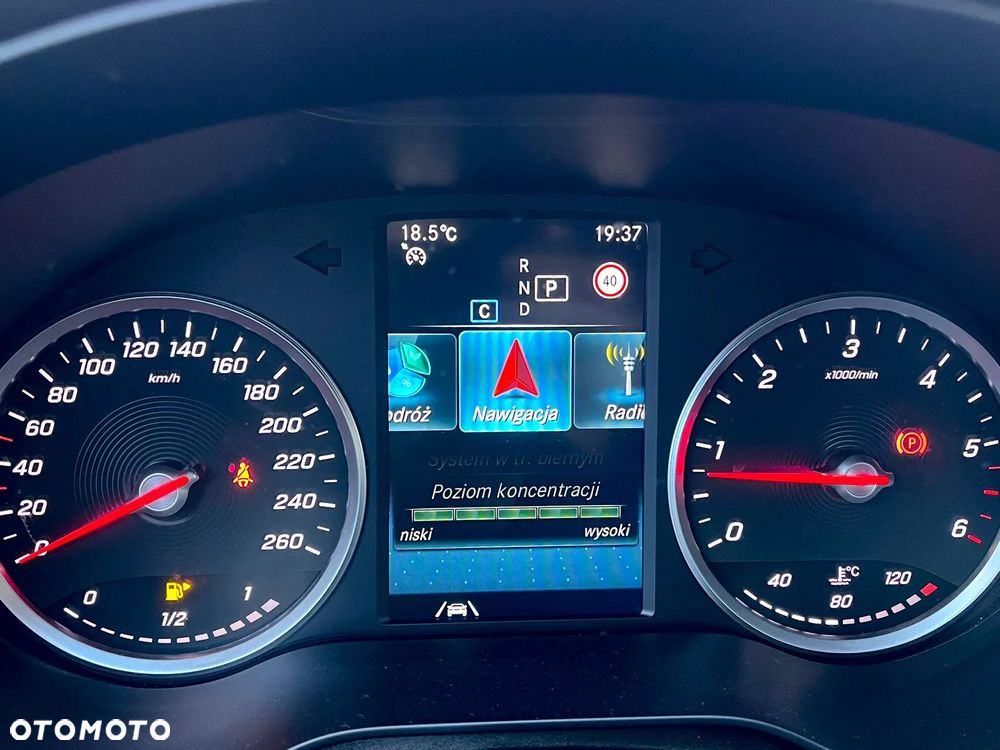 Mercedes-Benz Klasa C 200 d 9G-TRONIC - 23