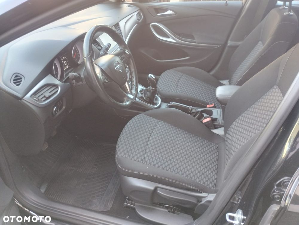 Opel Astra 1.4 T Dynamic - 16