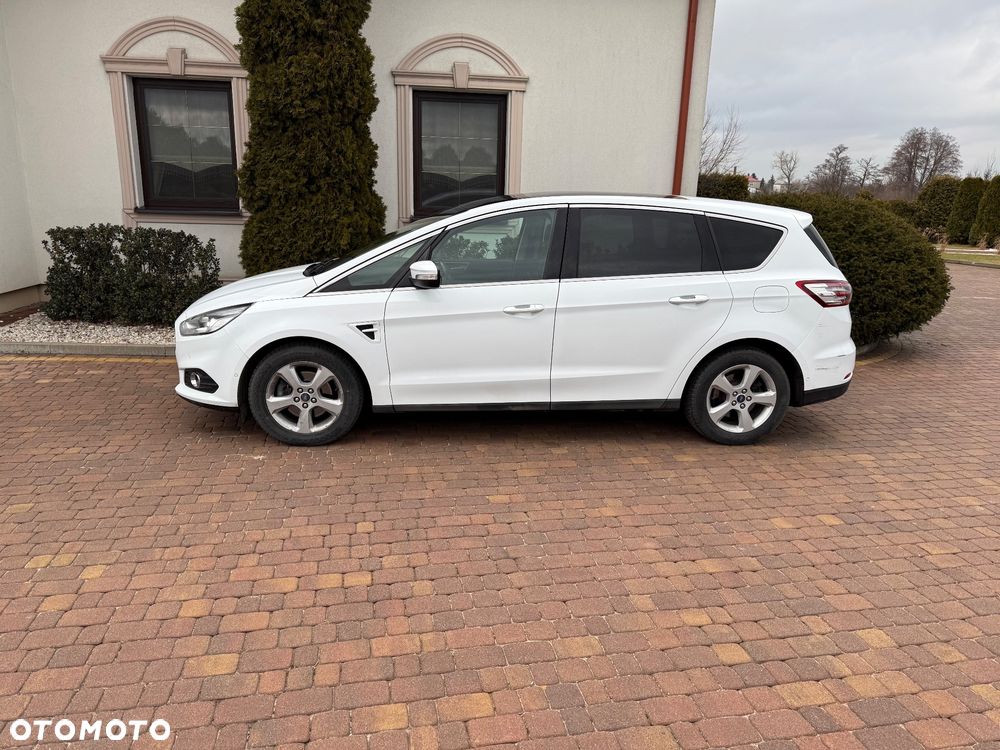 Ford S-Max 2.0 EcoBlue Titanium - 2