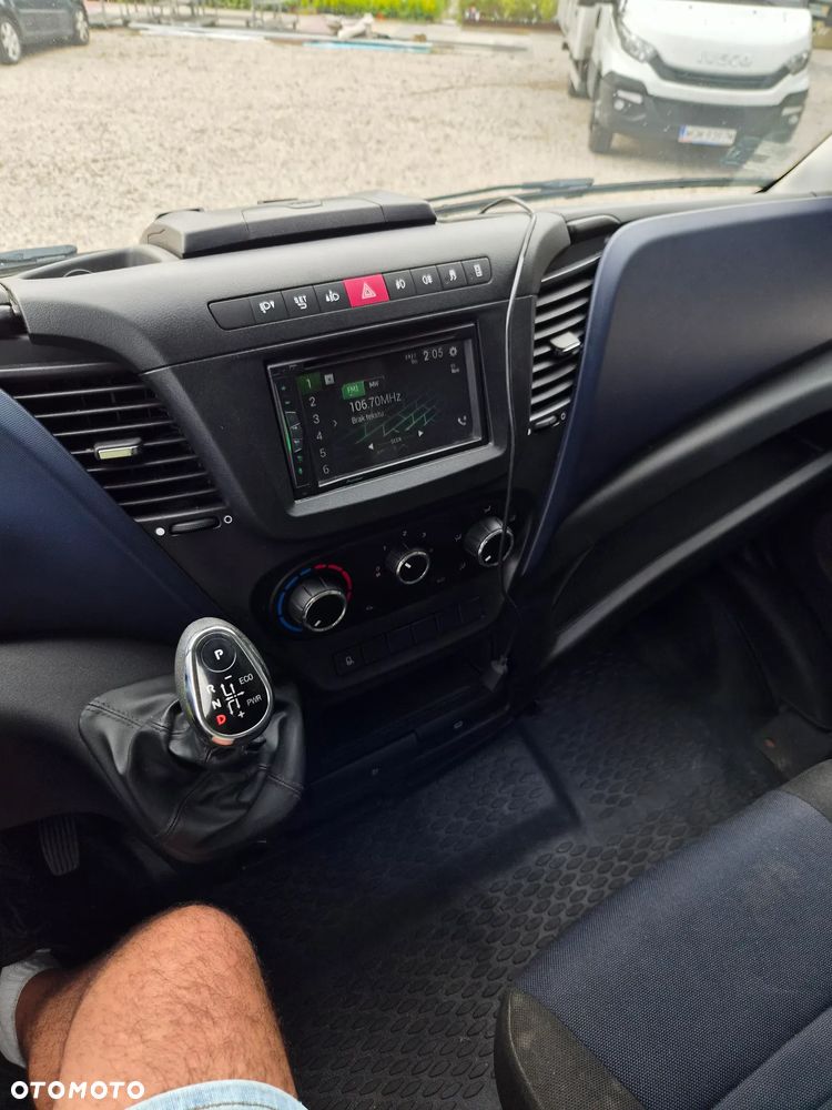 Iveco 35C18 - 16
