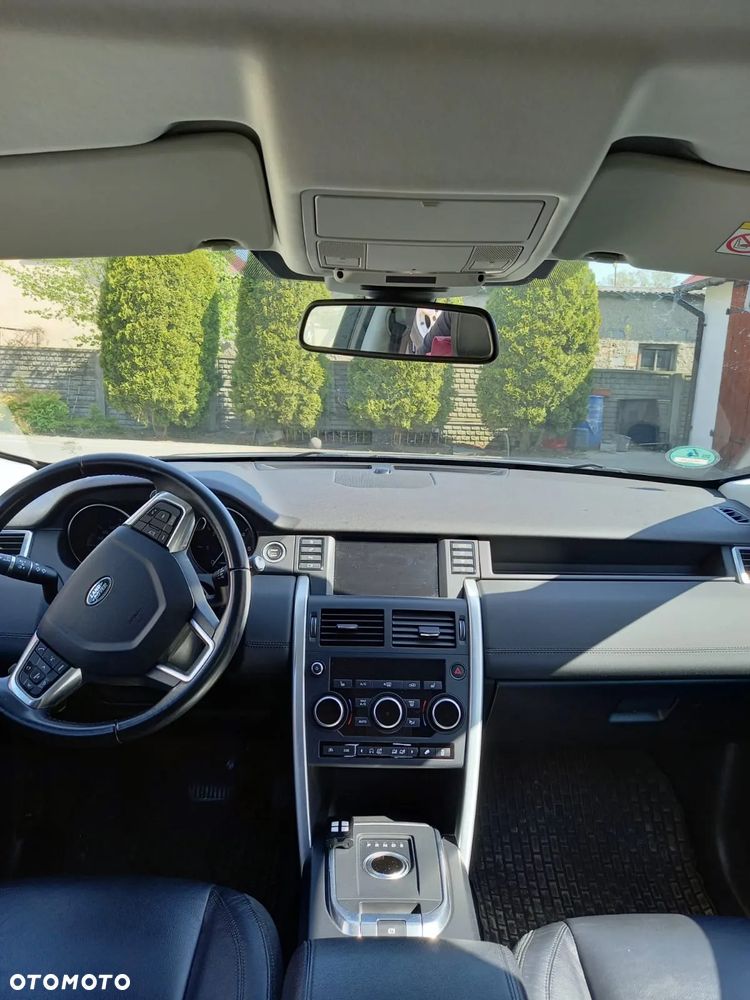 Land Rover Discovery Sport - 2