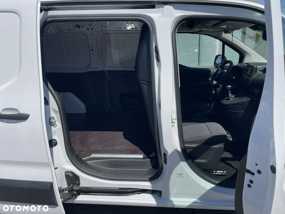 Toyota Proace City - 8