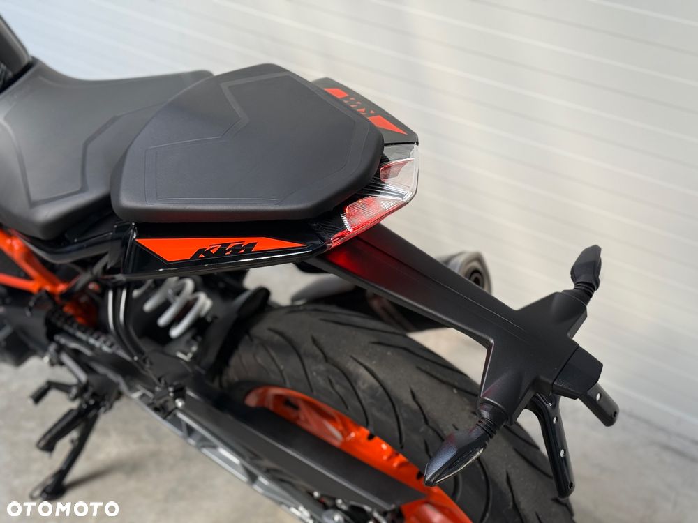 KTM Duke - 36