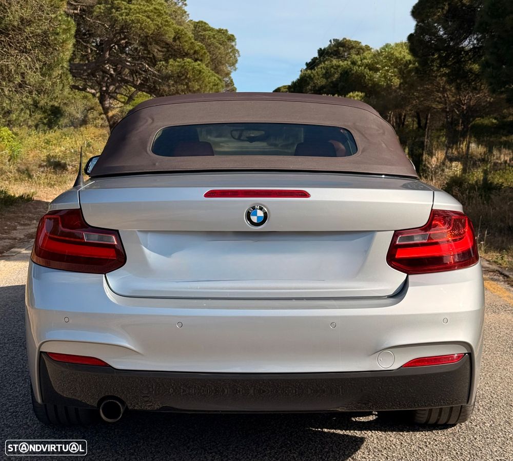 BMW 218 i Cabrio Pack M - 11