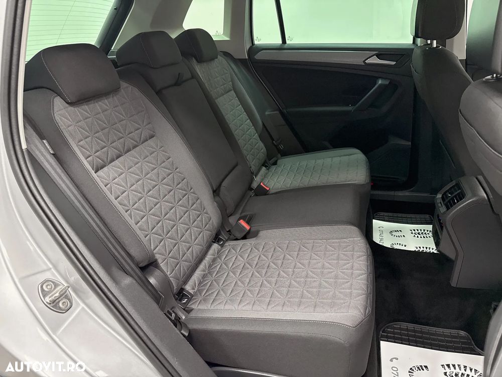 Volkswagen Tiguan 2.0 TDI SCR 4MOTION DSG Life - 9