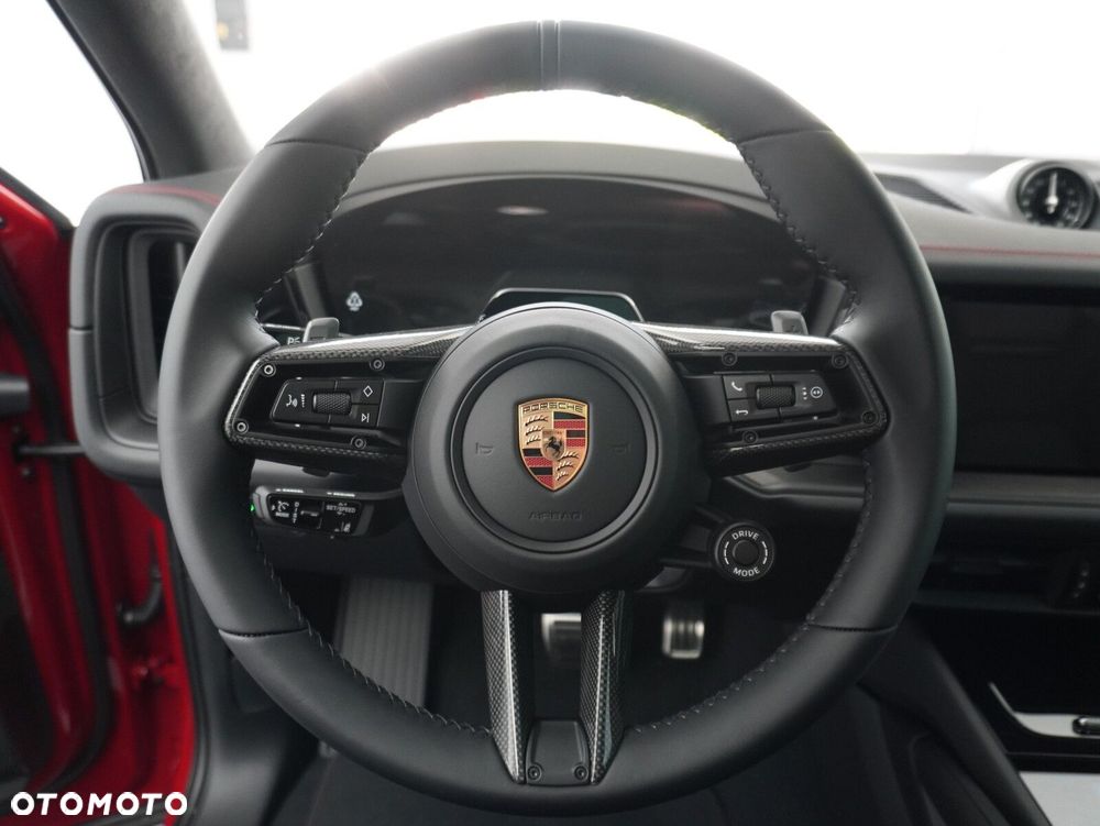 Porsche Cayenne GTS - 24