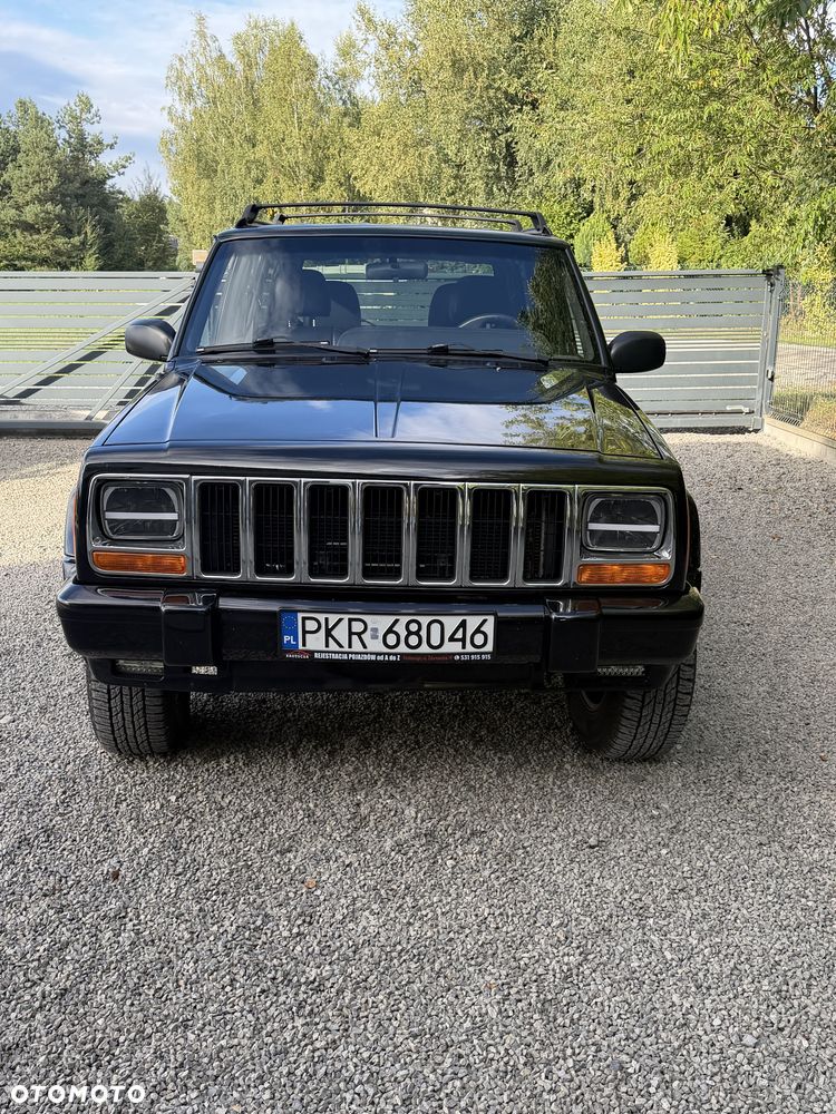 Jeep Cherokee