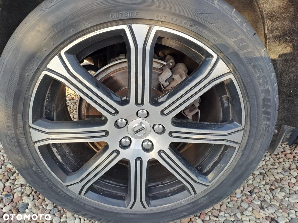 Volvo XC 60 T6 AWD Geartronic RDesign - 18