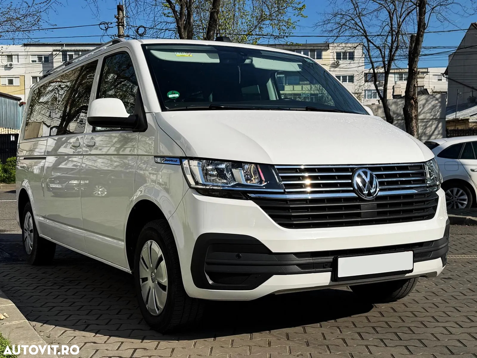 Volkswagen Caravelle T6.1 2.0 TDI 110 kW LR Comfortline DSG - 3