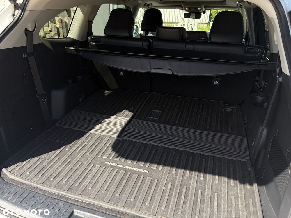 Toyota Highlander - 24