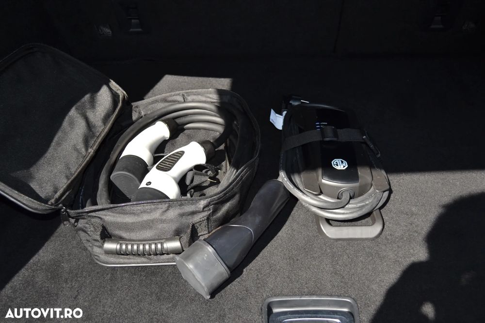 MG EHS 1.5T-GDI PHEV Luxury - 9