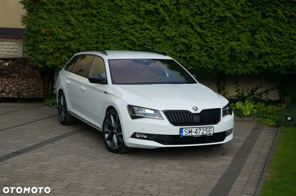 Skoda Superb 2.0 TDI 4x4 Sportline DSG - 6
