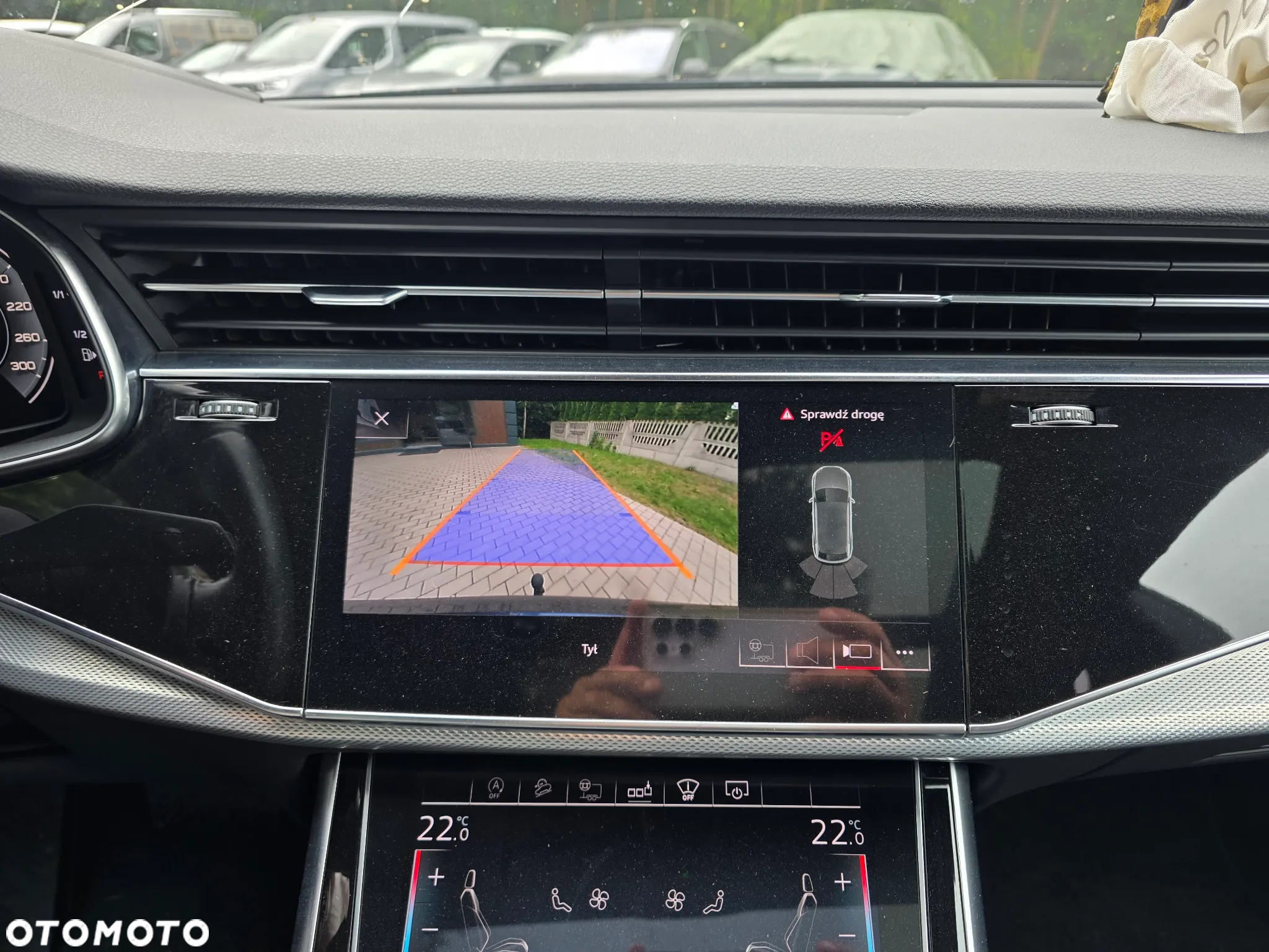 Audi Q8 - 18