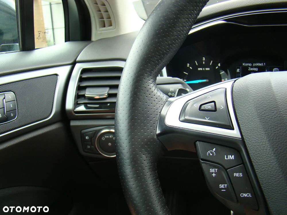 Ford Mondeo 2.0 TDCi STart-Stopp PowerShift-Aut ST-Line - 29