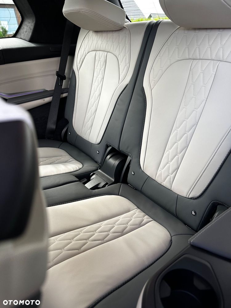 BMW X7 xDrive40d mHEV sport - 15