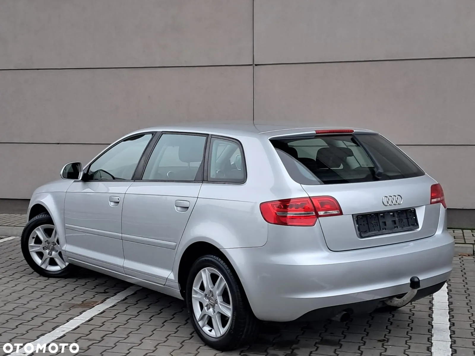 Audi A3 1.6 Attraction - 19