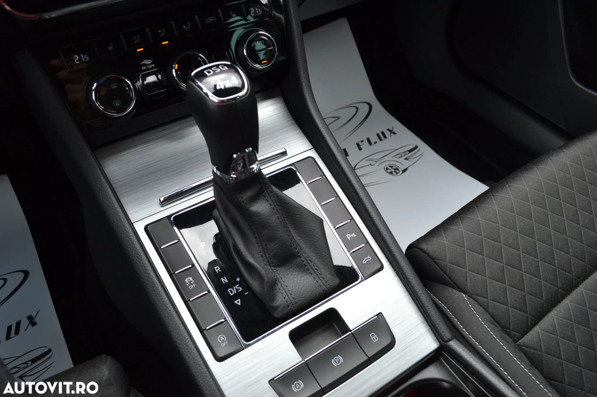 Skoda Superb 2.0 TDI 4x4 DSG Ambition - 27