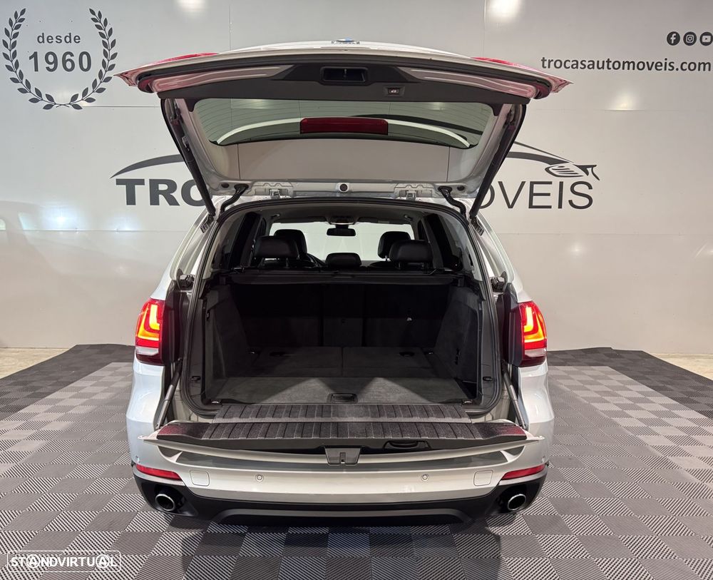 BMW X5 25 d sDrive Comfort 7L - 9