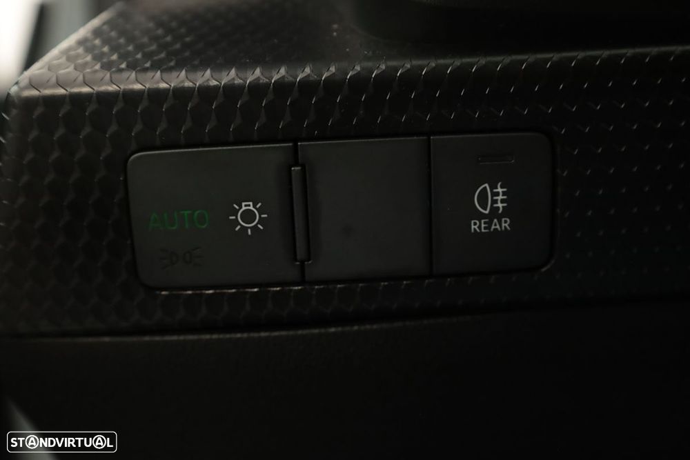 Audi A1 Sportback 25 TFSI Advanced - 19