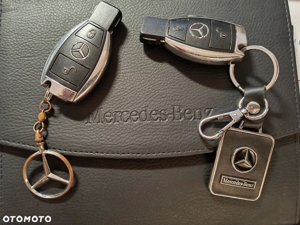 Mercedes-Benz Klasa B 180 AMG Line - 38