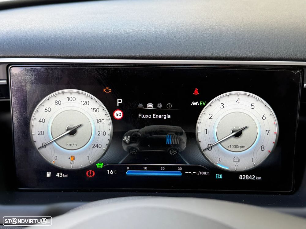 Hyundai Tucson 1.6 T-GDI HEV Vanguard - 45