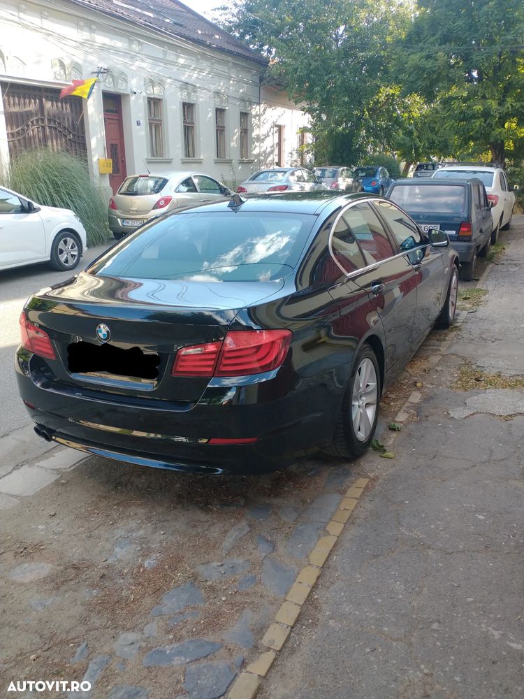 BMW Seria 5 520d - 10