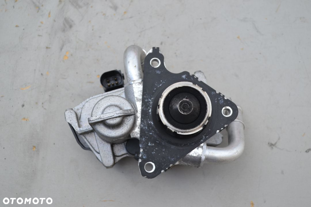 AUDI A4 B9 A5 A6 C7 ZAWÓR RECYRKULACJI SPALIN EGR 04L131501S - 3