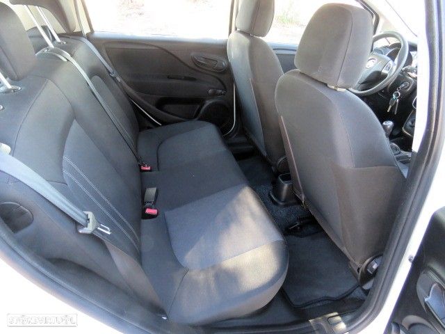 Fiat Punto - 7