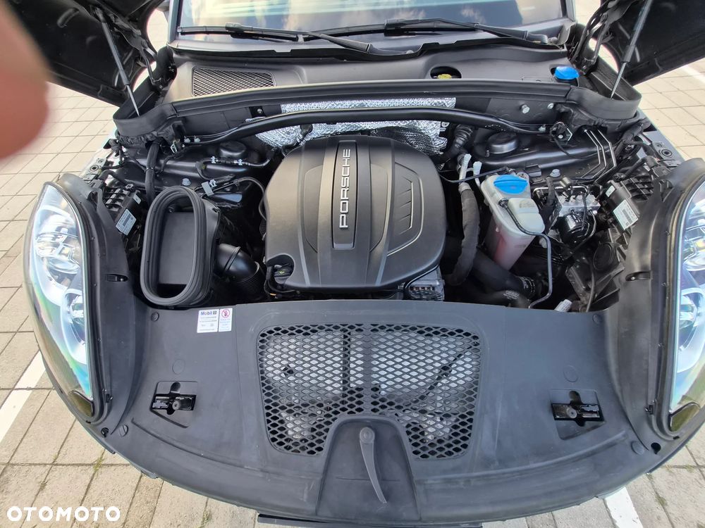 Porsche Macan - 20