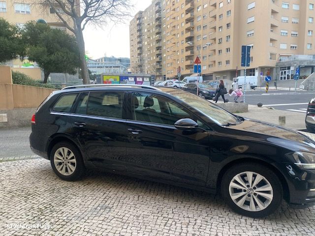 VW Golf Variant 1.6 TDi Highline - 14