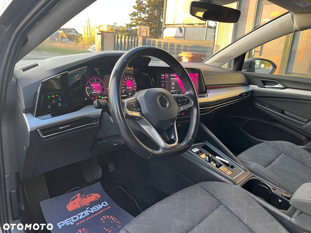 Volkswagen Golf - 7