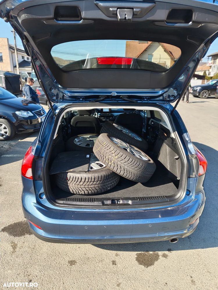 Ford Focus 1.5 EcoBlue Start-Stopp-System Aut. TITANIUM STYLE - 11