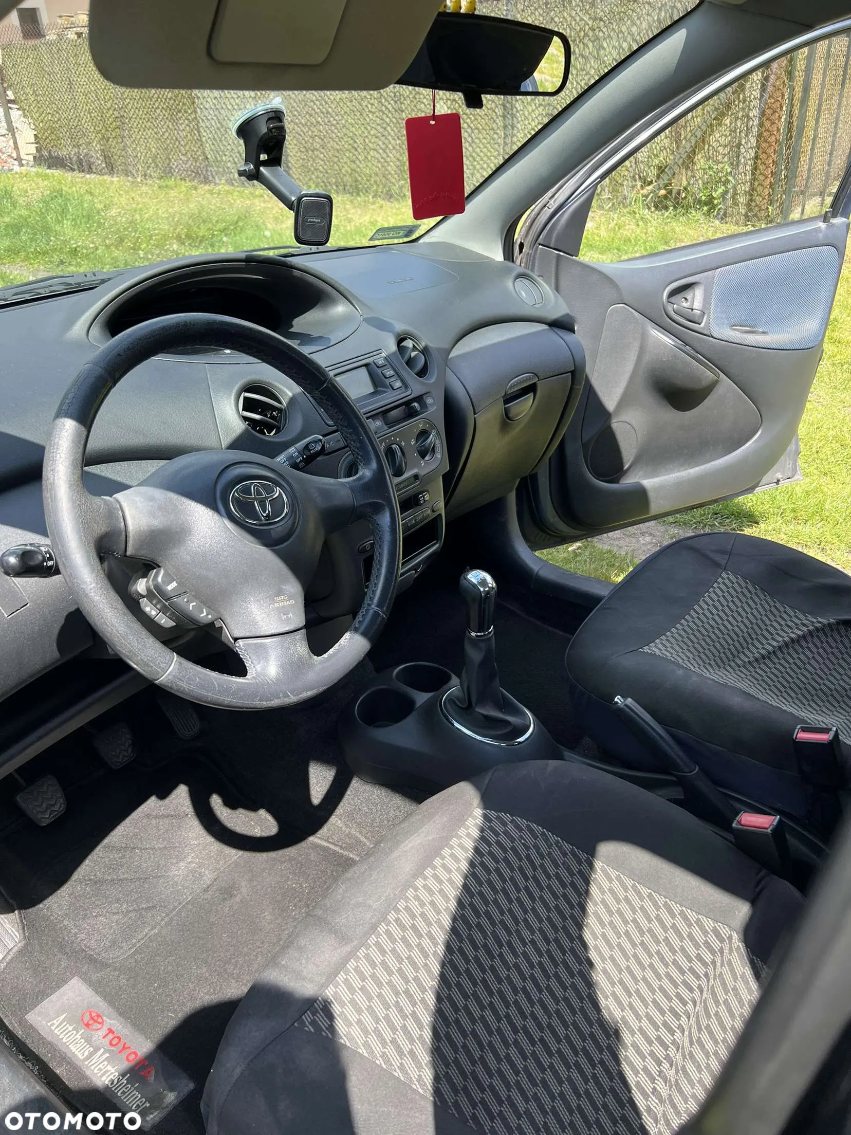 Toyota Yaris - 7