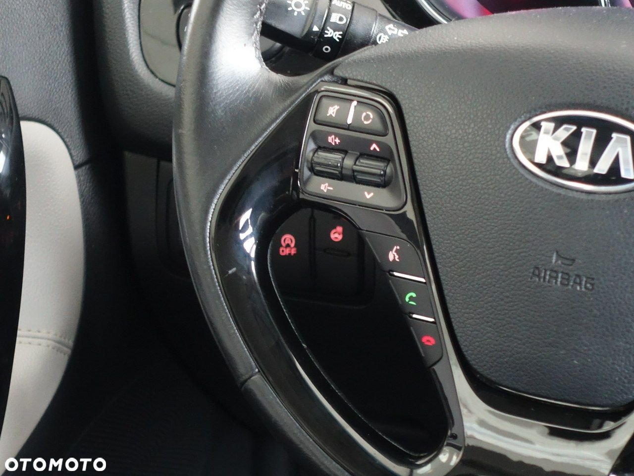 Kia Ceed 1.6 CRDi 128 Spirit - 24