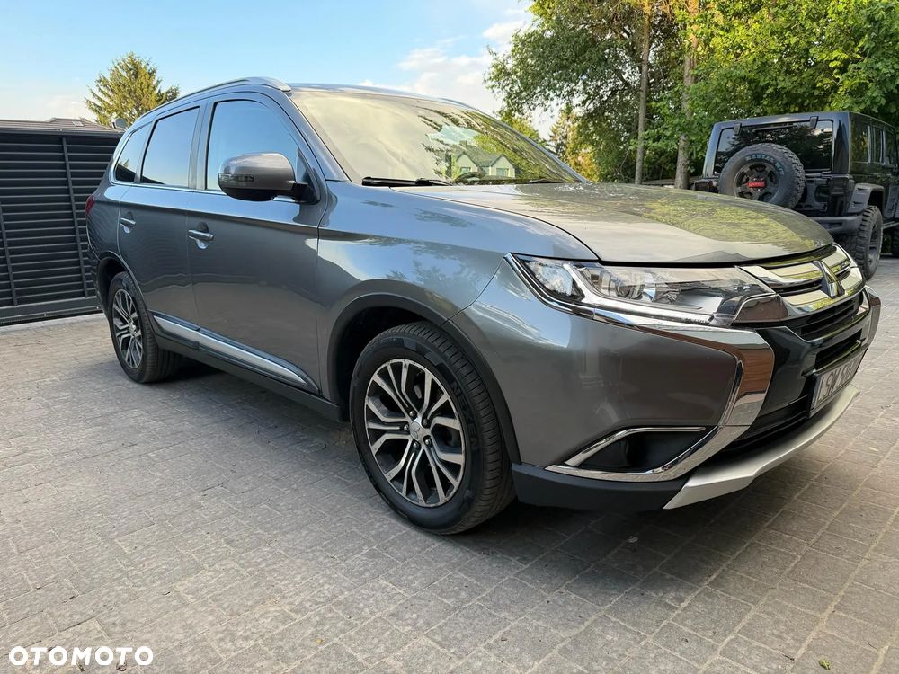 Mitsubishi Outlander - 5