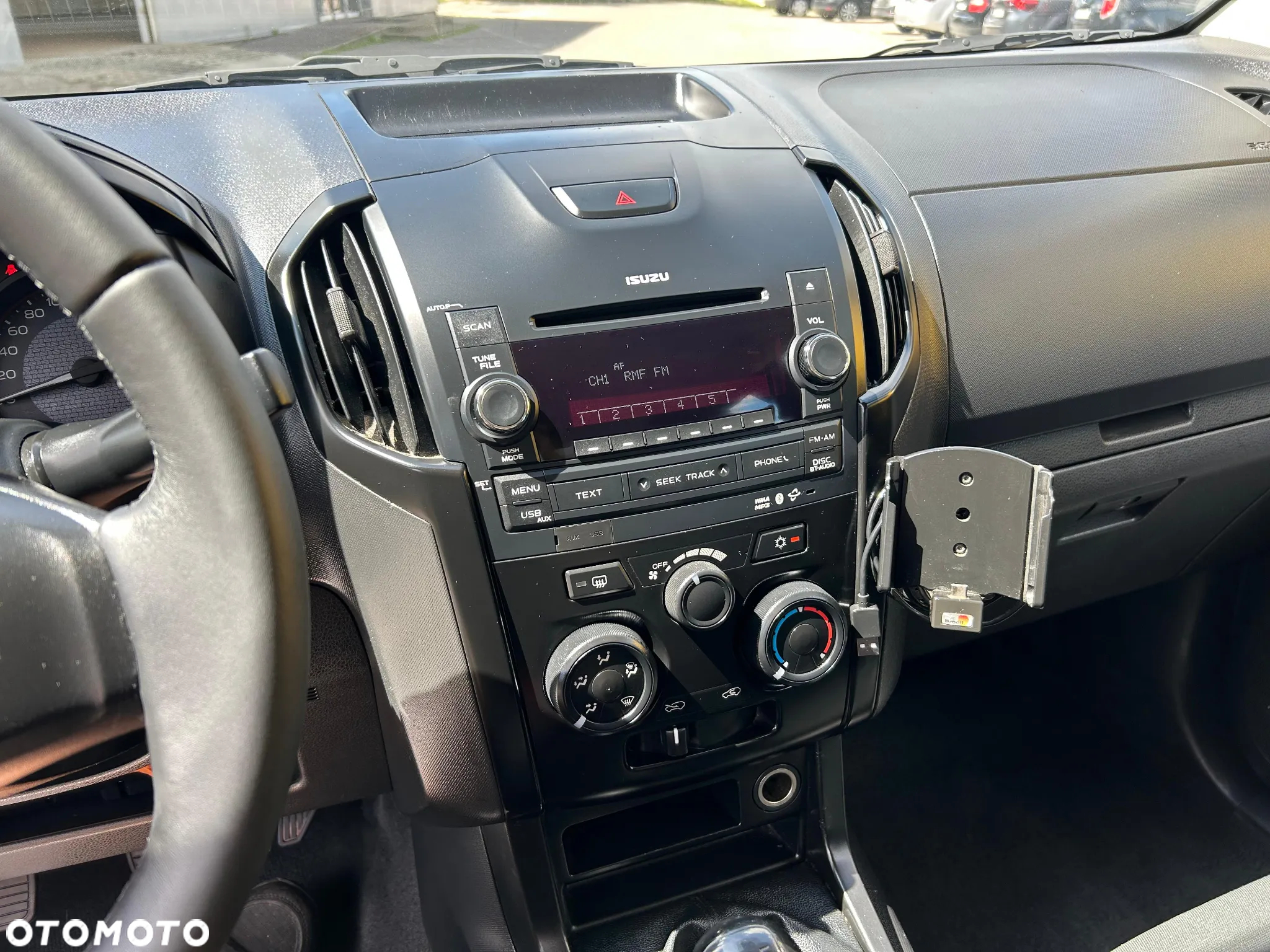 Isuzu D-Max HEUB TOWMAXX - 13