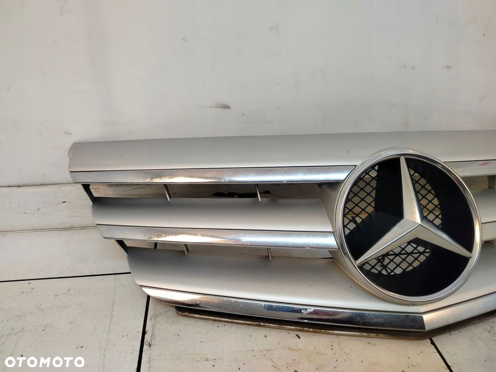 mercedes w245 lift 08r- grill atrapa chłodnicy - 3