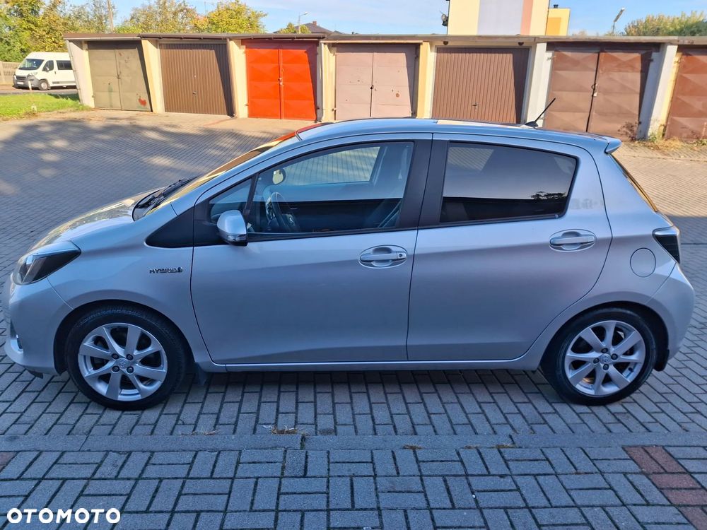 Toyota Yaris 2012 photo 4