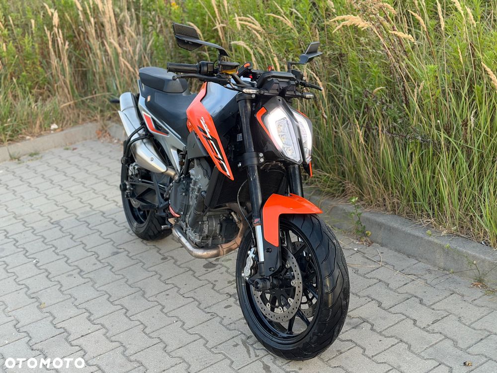 KTM Duke 790 - 3