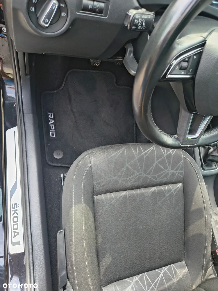 Skoda RAPID Spb 1.0 TSI Clever - 21