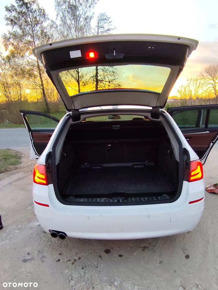 BMW Seria 5 520d - 6