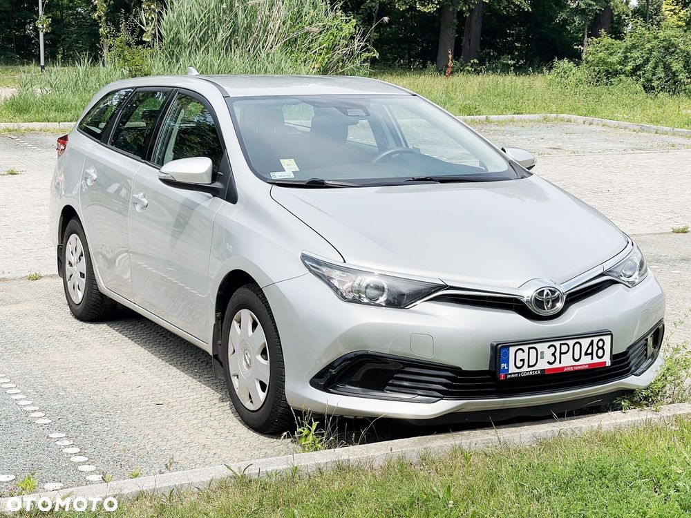 Toyota Auris 1.6 Active - 4