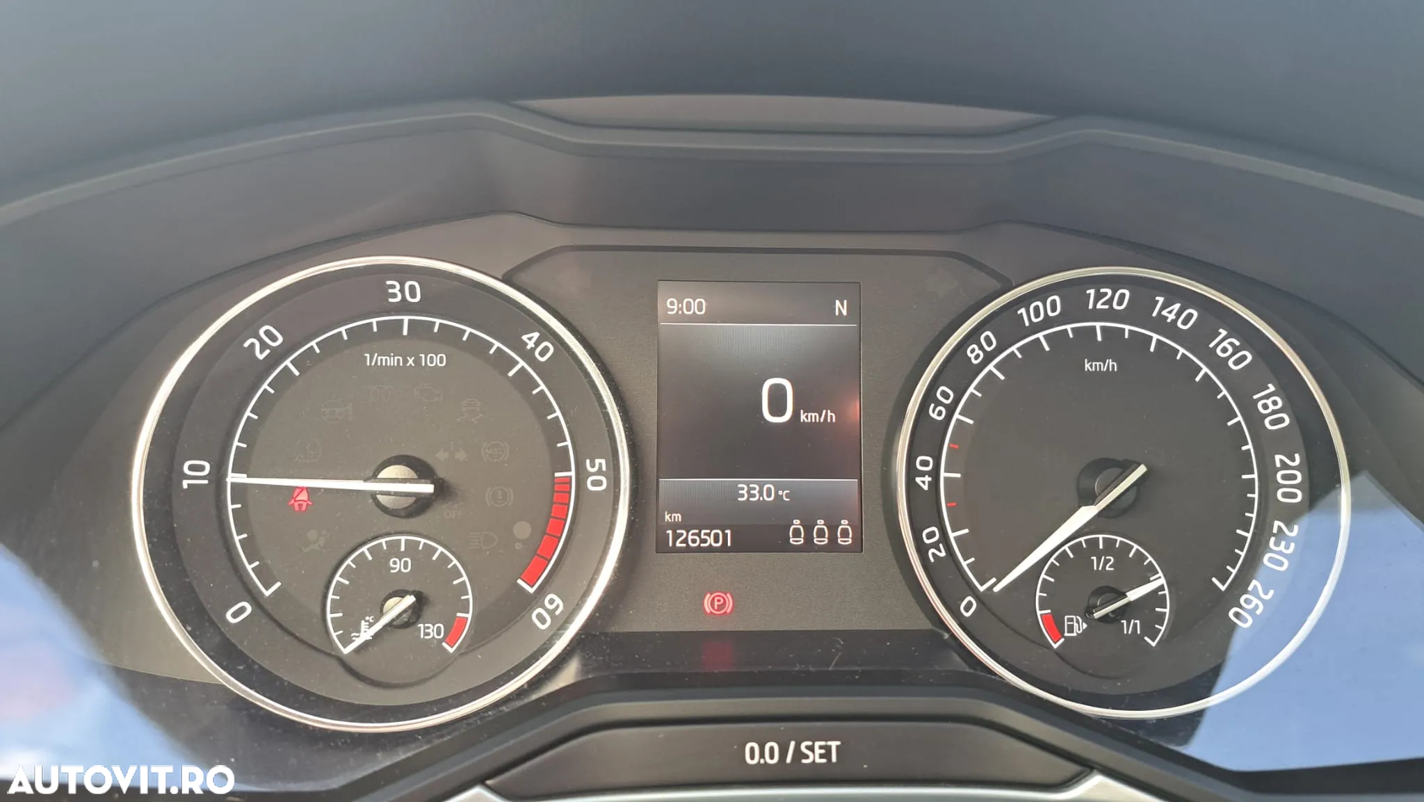 Skoda Superb 2.0 TDI DSG Ambition - 7
